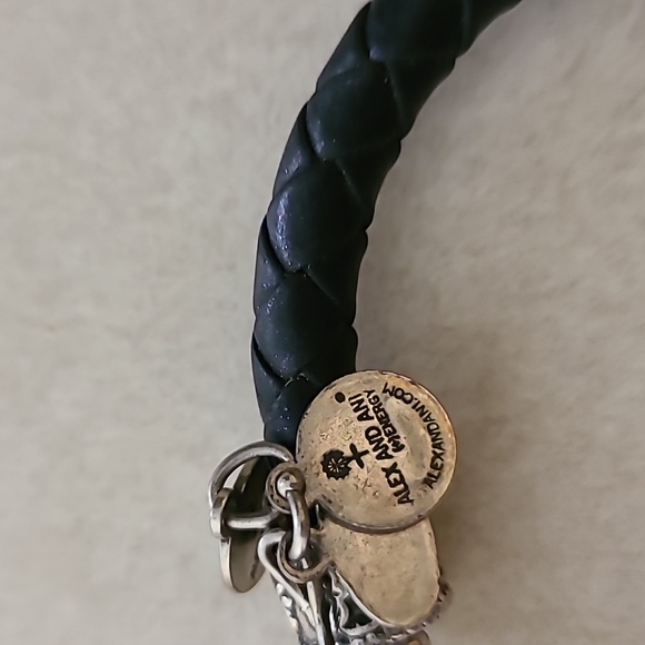 Alex and ani magnetic bracelet - Picture 4 of 4